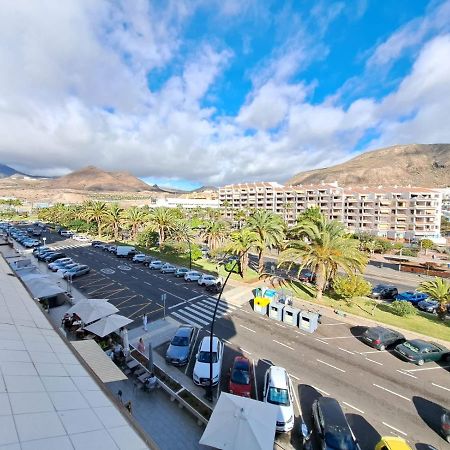 Newly Reformed 2 Bedroom Apartment In The Center Of Los Cristianos Los Cristianos  Exterior photo