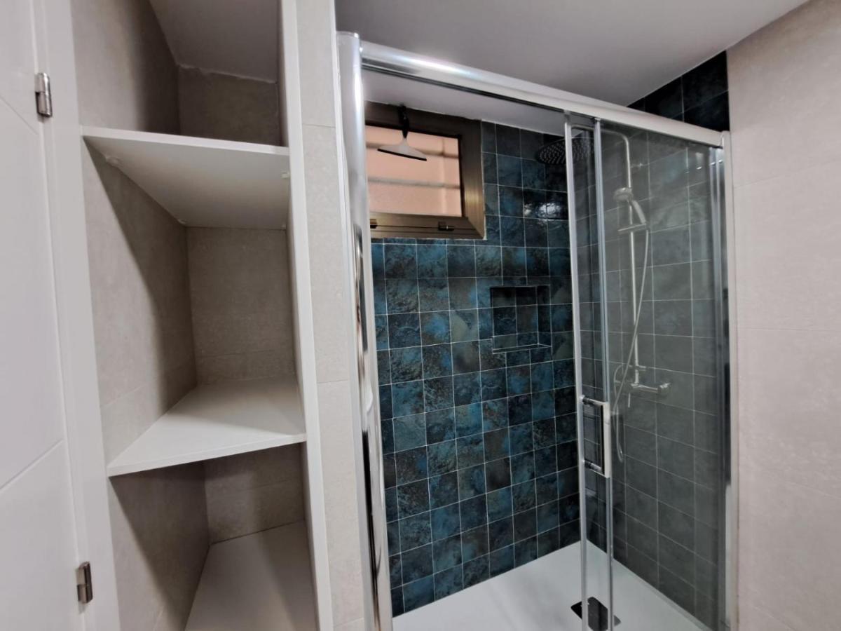 Newly Reformed 2 Bedroom Apartment In The Center Of Los Cristianos Los Cristianos  Exterior photo
